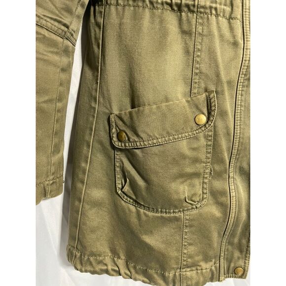 Divided  size 4 cool lightweight jacket! - Picture 8 of 10